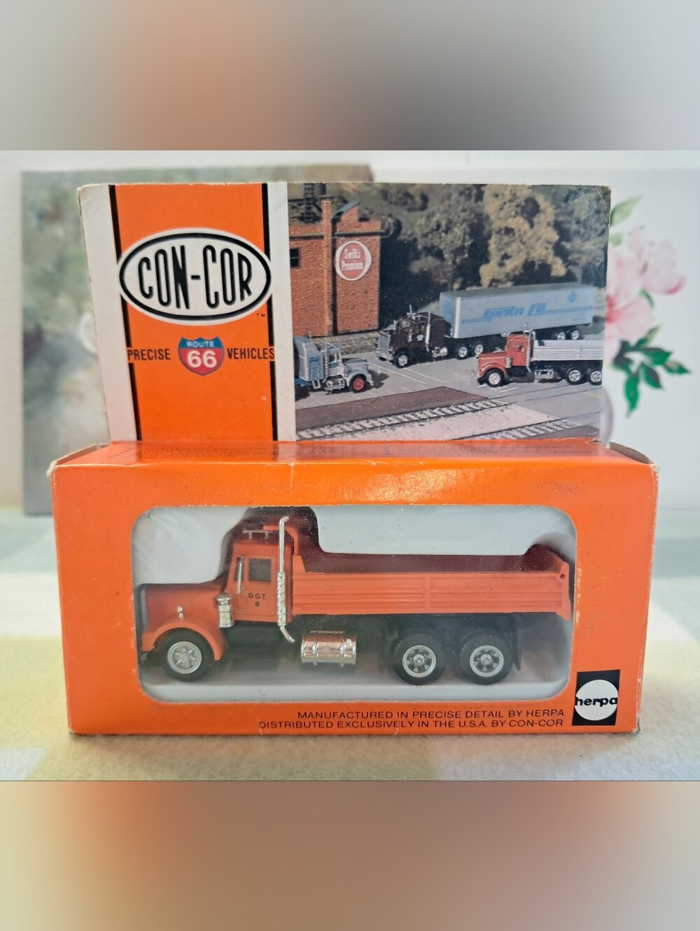 Con-Cor Vintage Route 66 State Highway Dump Truck D.O.T #9 Ho Scale 1:87